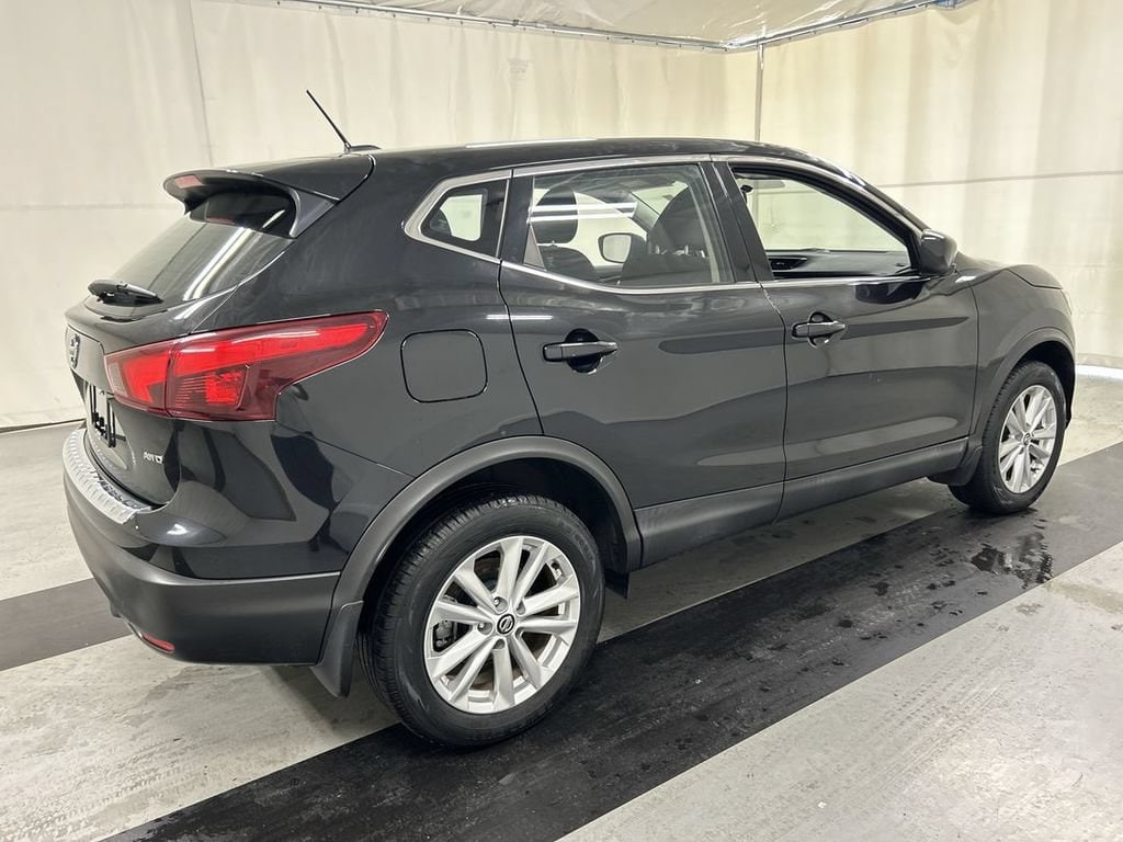 nissan rogue sport 2019 JN1BJ1CR6KW628556 image nissan rogue sport 2019 JN1BJ1CR6KW628556 image